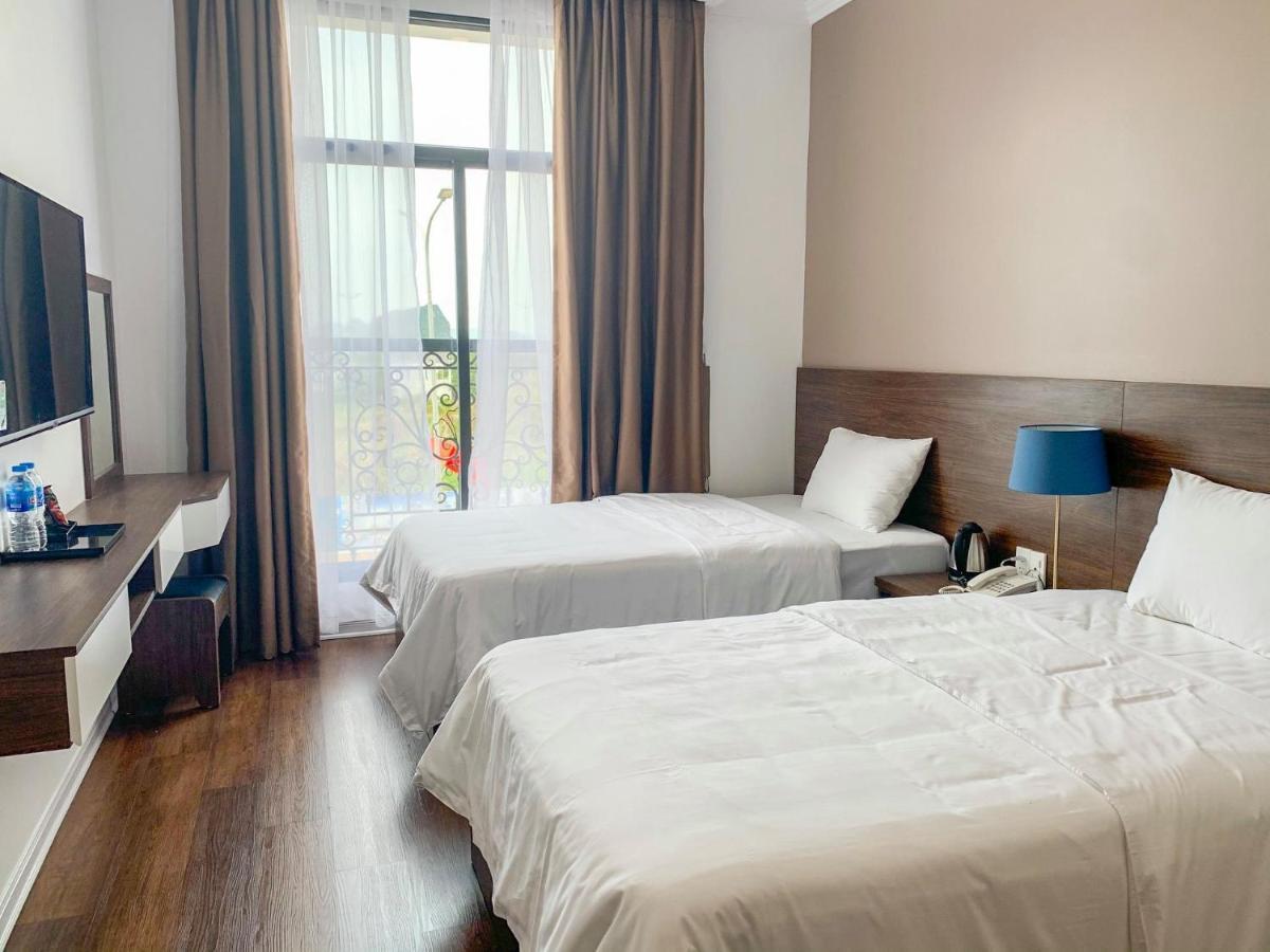 Minh Phong Hotel Ha Long Buitenkant foto