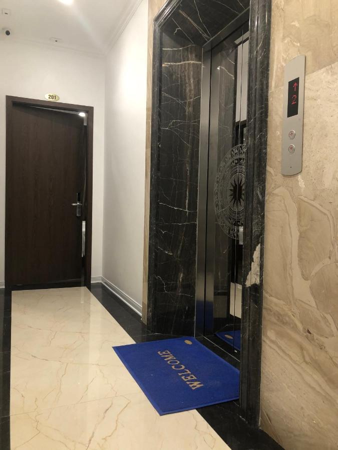 Minh Phong Hotel Ha Long Buitenkant foto
